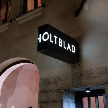Anna Holtblad unik flaggskylt