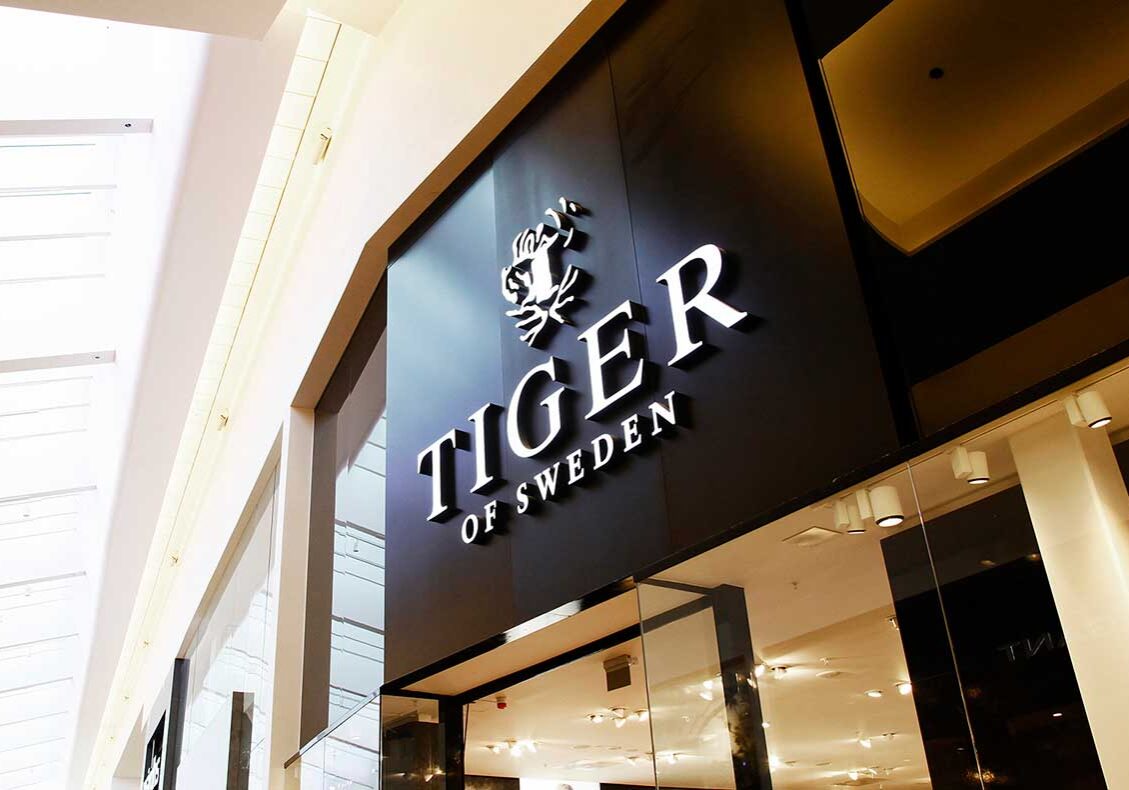 Ljusskylt_Tiger-of-Sweden_Skyltgruppen1 Ljusskylt_Tiger-of-Sweden_Skyltgruppen1