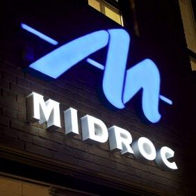 Midroc upplyst ljusskylt
