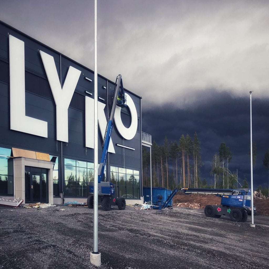 Fasadskylt LYKO