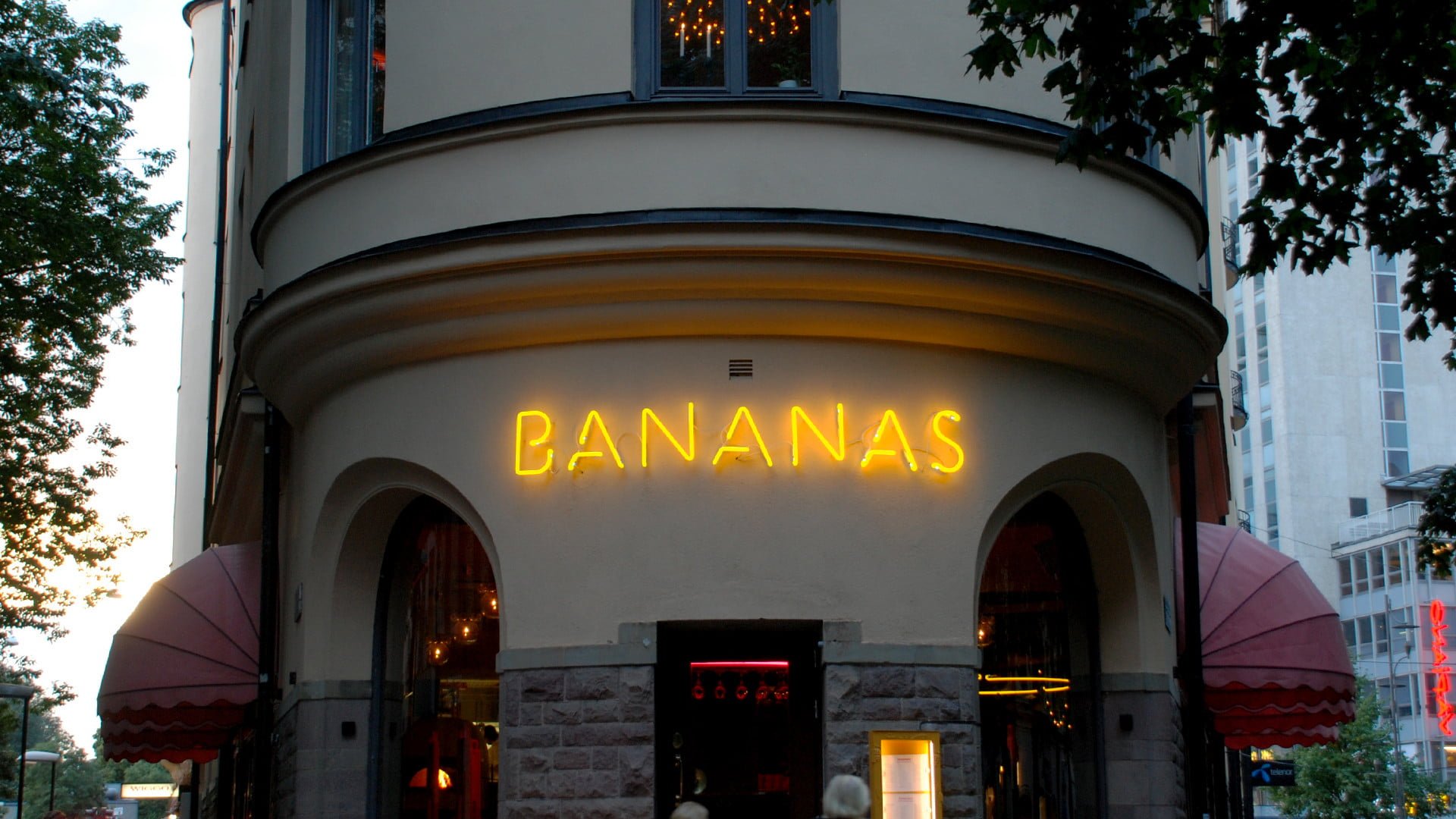 Neonskylt_Bananas