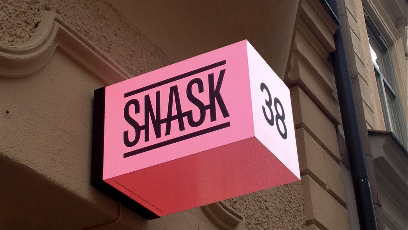 Svart logga Snask